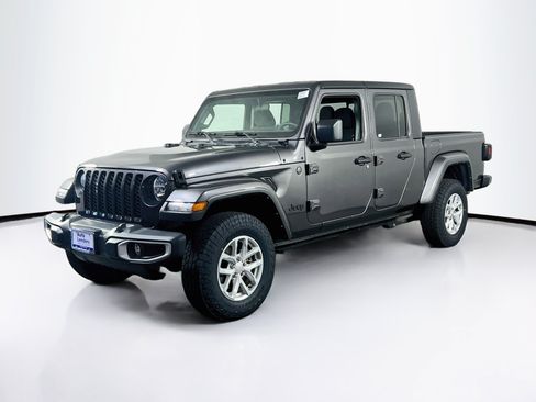 Used 2023 Jeep Gladiator Sport AWD/4WD image 1