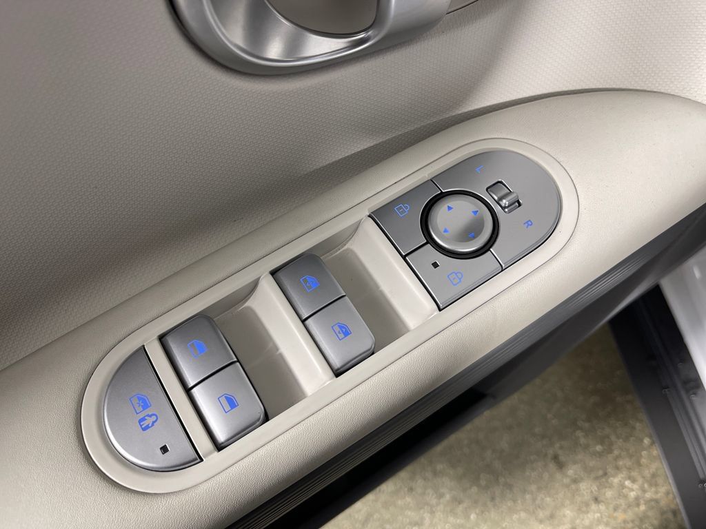 Certified 2024 Hyundai Ioniq 5 SEL RWD image 19