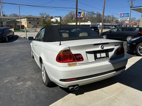 Used 2004 BMW 330Ci Convertible RWD image 16