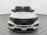 Certified 2022 Ford Explorer XLT w/ Equipment Group 202A image 3
