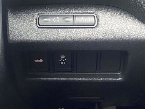 Used 2018 Nissan Altima 2.5 SR image 23