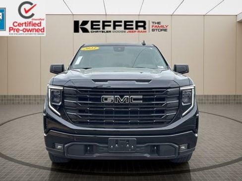 Used 2023 GMC Sierra 1500 Elevation image 8