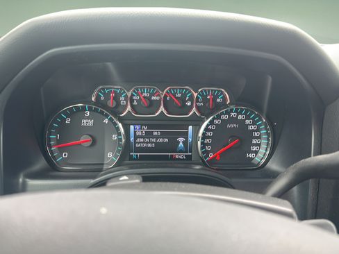 Used 2018 Chevrolet Silverado 1500 LT w/ Texas Edition RWD image 14