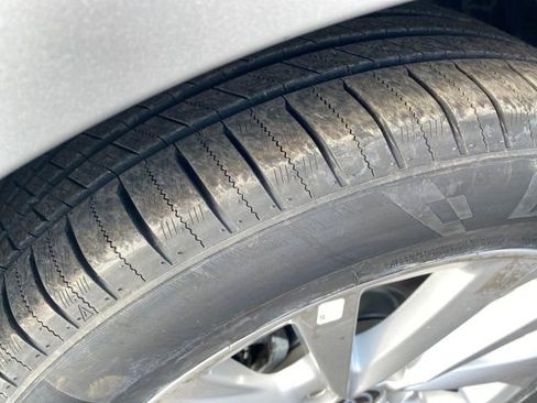 Used 2023 Toyota Camry SE image 21