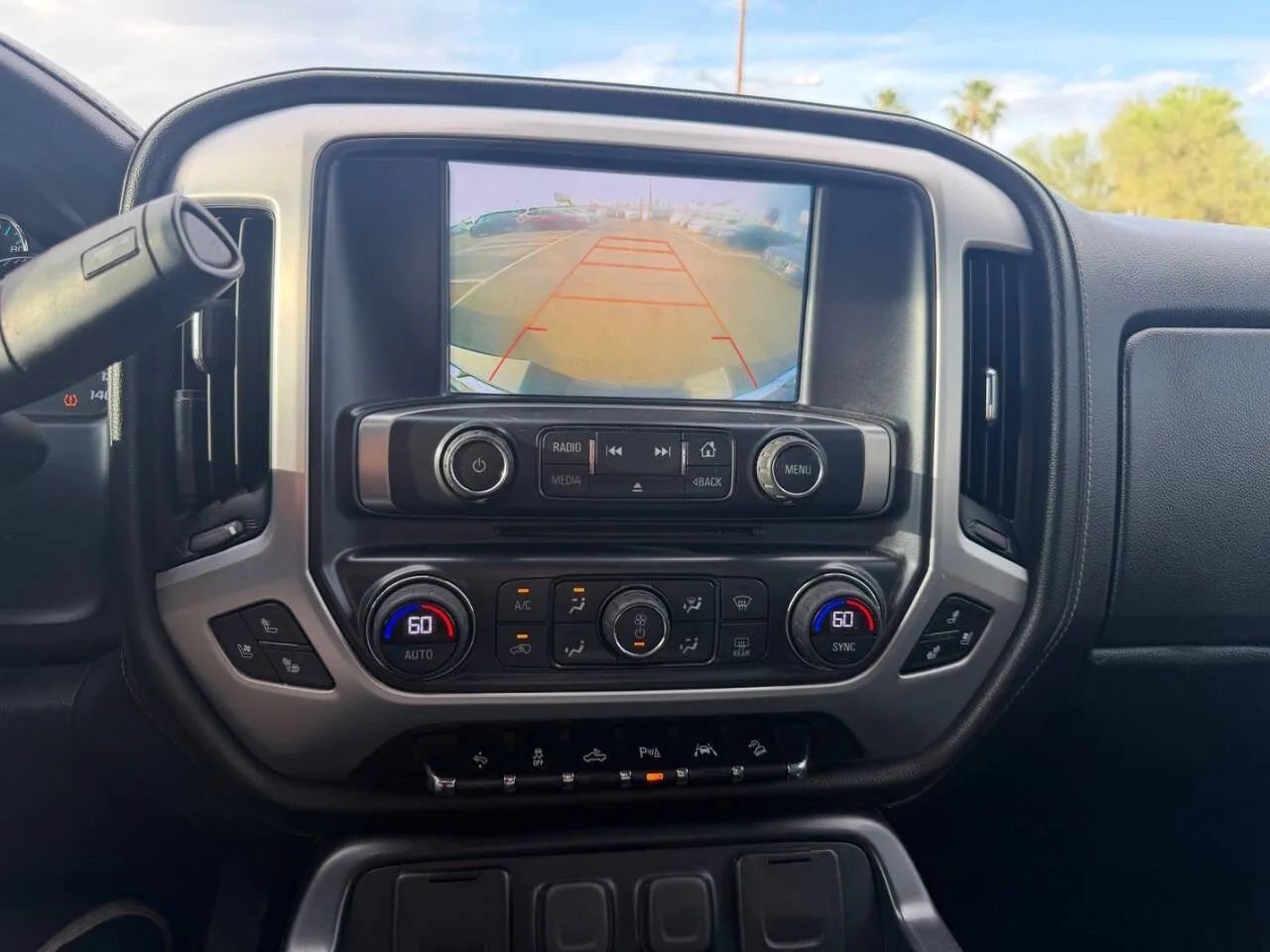 Used 2017 GMC Sierra 1500 SLT AWD/4WD image 25