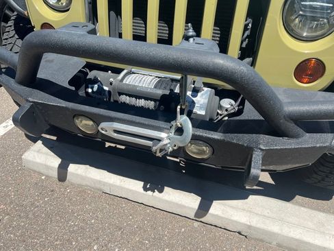 Used 2013 Jeep Wrangler Unlimited Sport AWD/4WD image 3
