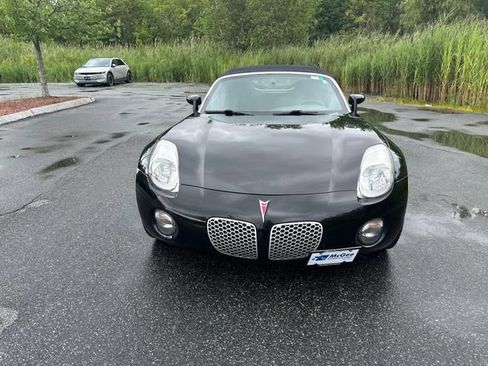 Used 2006 Pontiac Solstice Convertible w/ Power Package RWD image 8