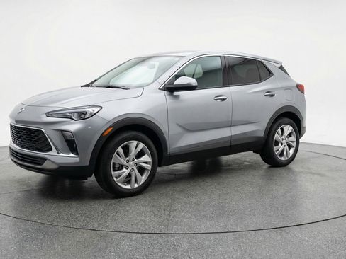Used 2025 Buick Encore GX Preferred image 3
