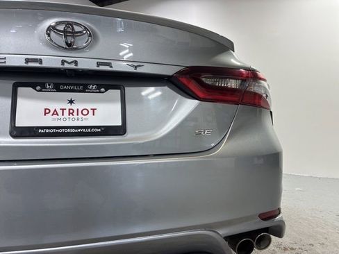 Used 2024 Toyota Camry SE image 8