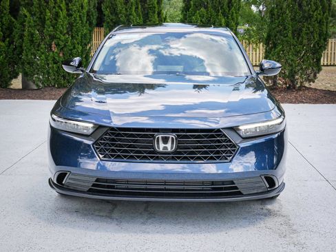Certified 2026 Honda Accord SE image 3