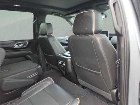 Used 2023 GMC Yukon SLT w/ SLT Premium Package RWD image 31