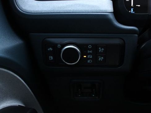 New 2026 Ford Maverick Lariat AWD/4WD image 9