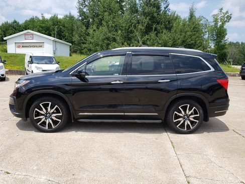 Used 2019 Honda Pilot Touring image 6