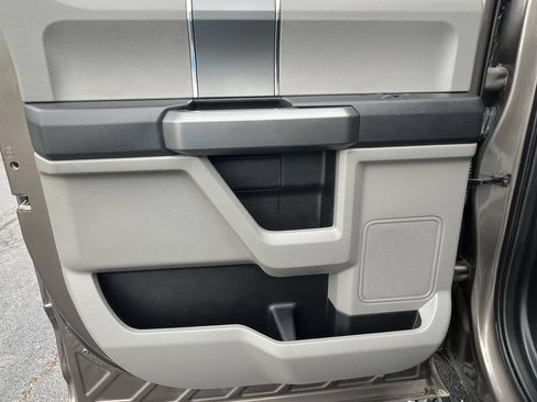 Used 2019 Ford F150 XLT w/ Equipment Group 302A Luxury AWD/4WD image 14