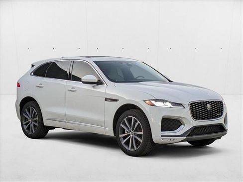 New 2025 Jaguar F-PACE R-Dynamic S image 7