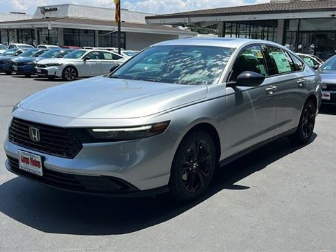New 2025 Honda Accord SE image 1