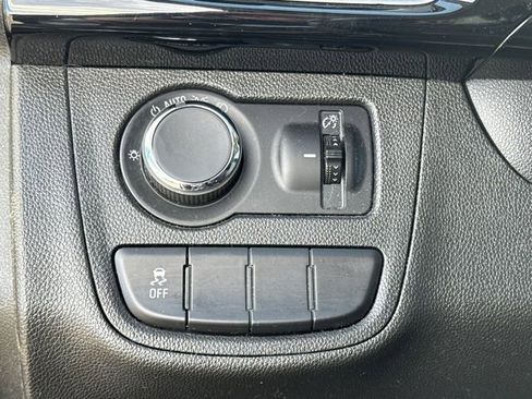 Used 2019 Chevrolet Spark LT image 16