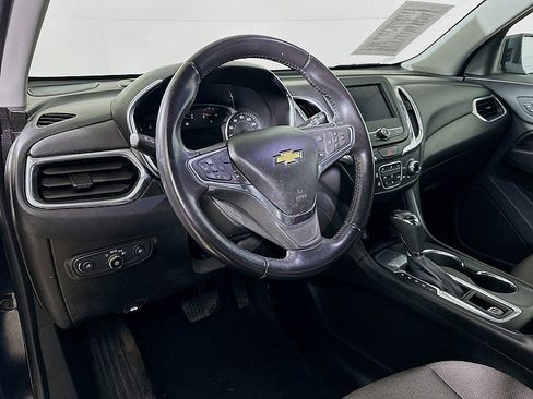 Used 2021 Chevrolet Equinox LT image 9