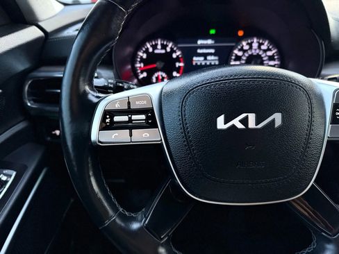 Used 2022 Kia Telluride SX w/ SX Prestige Package image 33