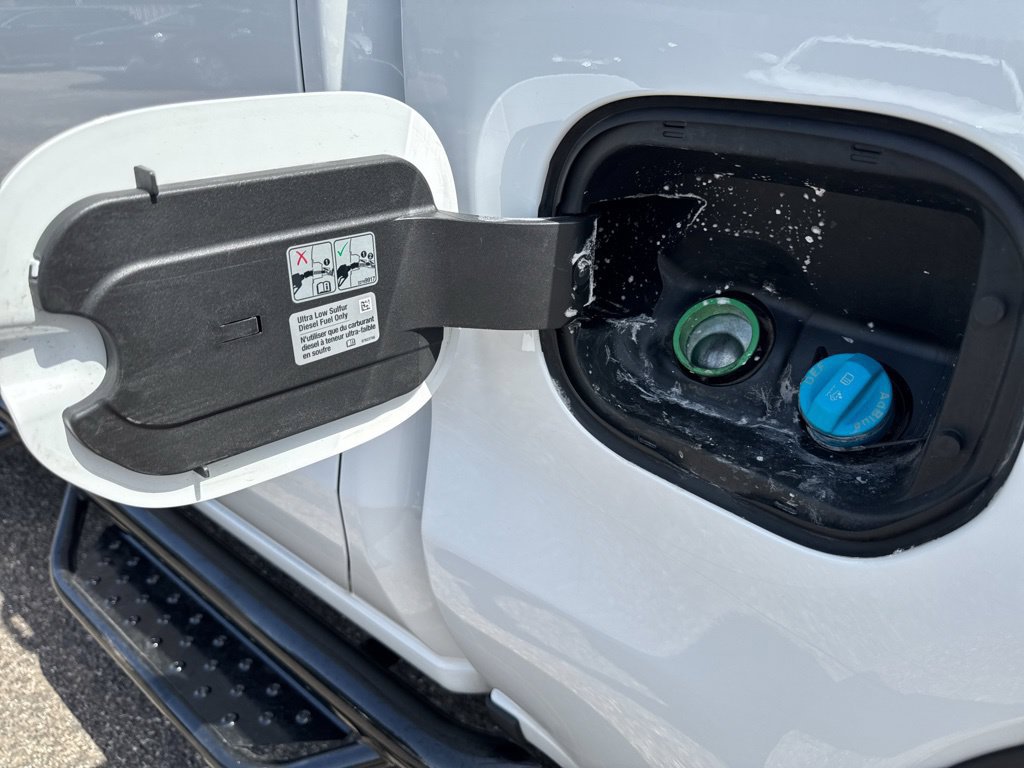 Used 2024 GMC Sierra 1500 AT4X AWD/4WD image 43