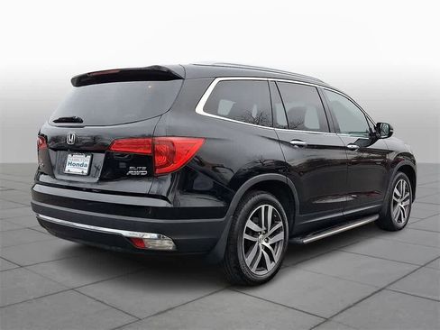 Used 2017 Honda Pilot Elite image 24