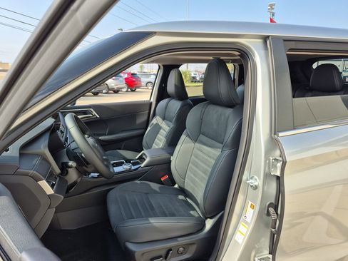 New 2026 Mitsubishi Outlander SE image 73