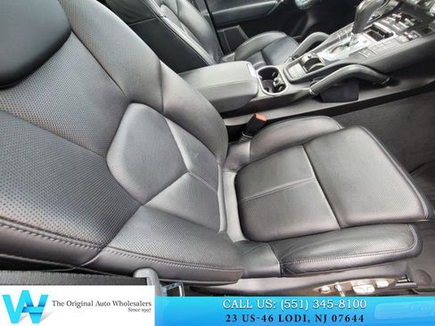 Used 2015 Porsche Cayenne S AWD/4WD image 17