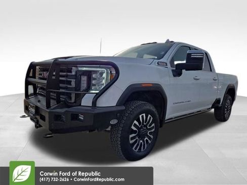 Used 2022 GMC Sierra 2500 Denali w/ Denali Ultimate Package AWD/4WD image 5