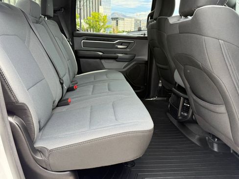 Used 2021 RAM 1500 Big Horn AWD/4WD image 30