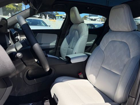 Used 2024 Polestar Polestar 2 AWD/4WD image 18