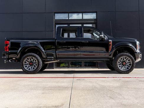 Used 2024 Ford F250 Lariat w/ Lariat Ultimate Package AWD/4WD image 10