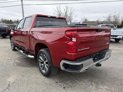 Used 2023 Chevrolet Silverado 1500 LT w/ Z71 Off-Road Package AWD/4WD image 6