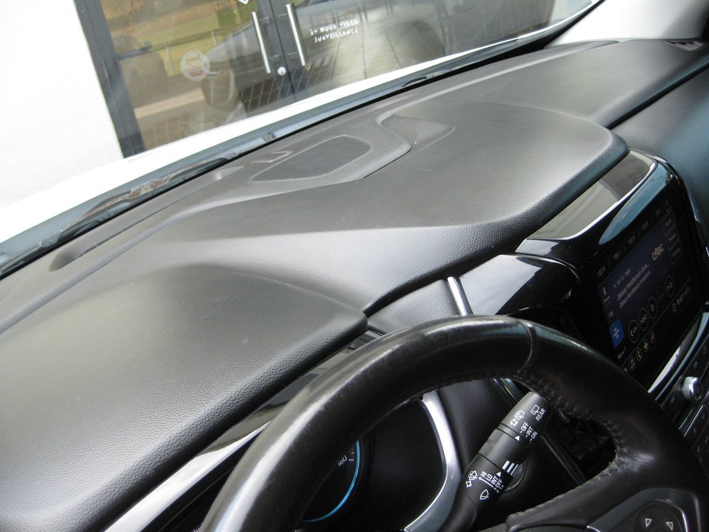 Used 2021 Chevrolet Traverse LT FWD image 20