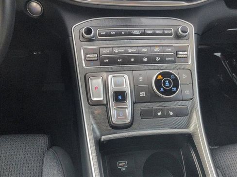 Used 2023 Hyundai Santa Fe SEL image 12