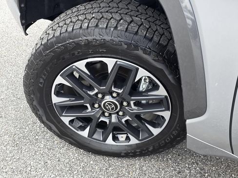 Used 2024 Toyota Tundra Limited AWD/4WD image 36