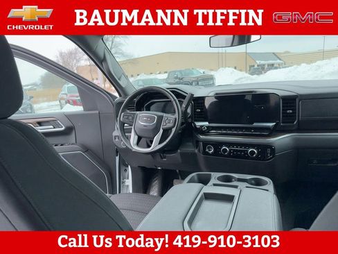 Used 2024 GMC Sierra 1500 Elevation image 6