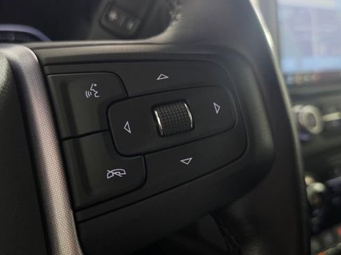 Used 2019 GMC Sierra 1500 SLT image 36