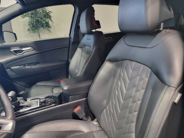 Used 2024 Kia Sportage X-Line AWD/4WD image 12