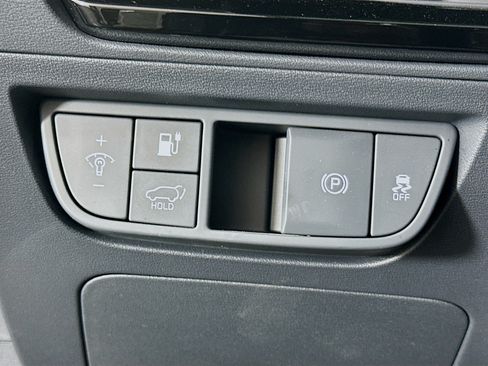Used 2023 Kia EV6 Wind RWD image 17