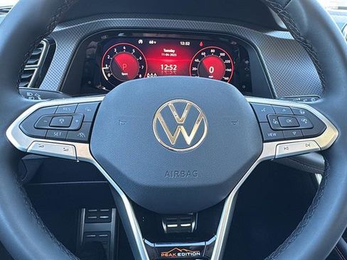 New 2026 Volkswagen Atlas Peak Edition AWD/4WD image 18