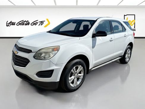Used 2017 Chevrolet Equinox LS image 1