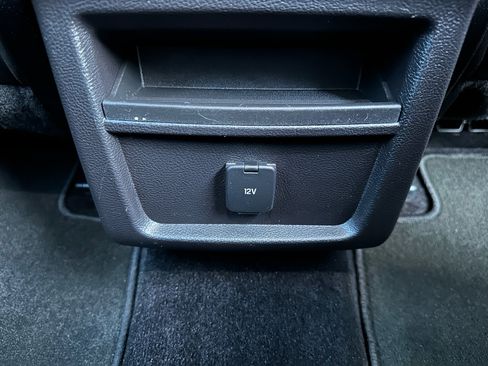 Used 2017 Ford Edge SEL w/ Equipment Group 201A image 19