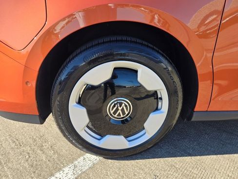 Used 2025 Volkswagen ID. Buzz Pro S Plus image 21