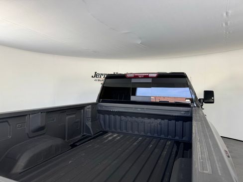 Used 2024 GMC Sierra 3500 Denali Ultimate AWD/4WD image 36