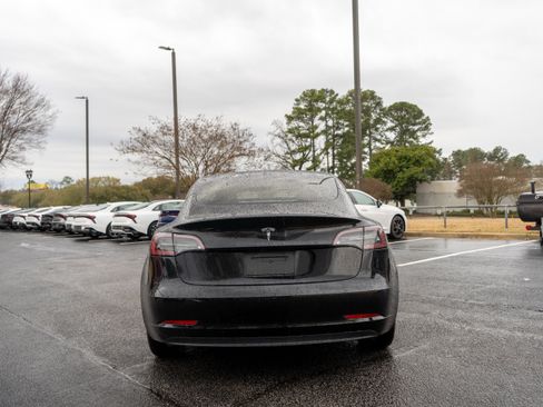 Used 2023 Tesla Model 3 Standard Range image 7