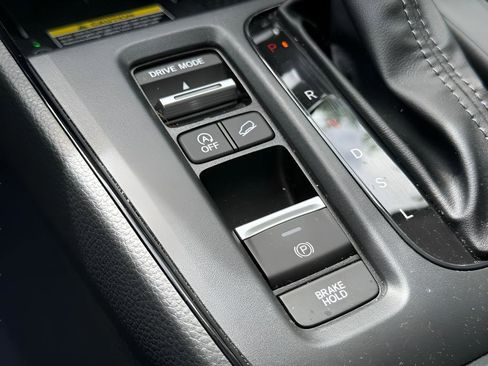 Used 2024 Honda CR-V EX-L image 31