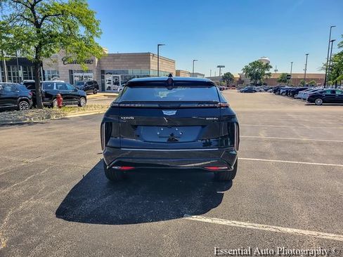 New 2026 Cadillac Lyriq Luxury w/ LPO, Floor Liner Package AWD/4WD image 11