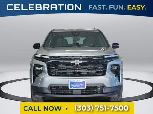 Used 2025 Chevrolet Traverse LT w/ Midnight/Sport Edition image 6