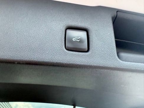 Used 2024 Ford Escape Active AWD/4WD image 30