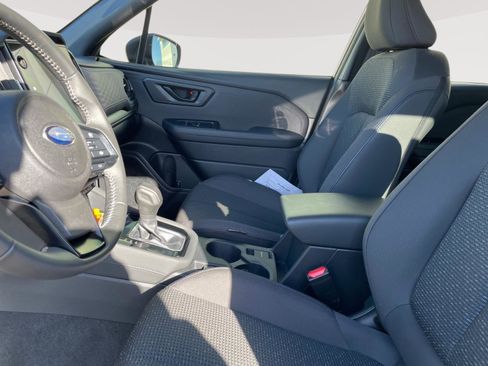 Used 2025 Subaru Forester Premium w/ Convenience Package #1 image 20